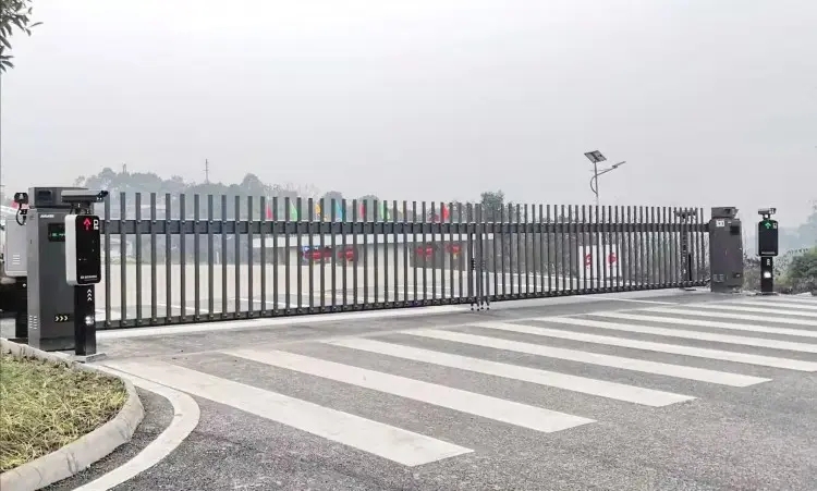 漳州伸缩门保养方法要领